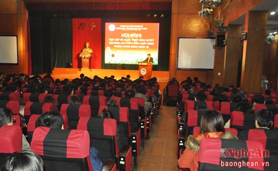 Quang cảnh hội nghị