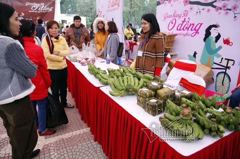 Chợ Tết 0 đồng lần đầu tiên ở Thủ đô