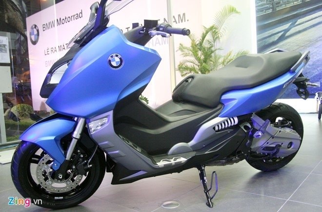 BMW C600 sport đắt ngang với Honda City 1.5MT.