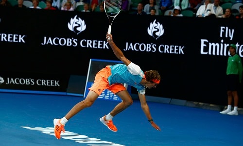 nadal-vuot-qua-vong-bon-australia-mo-rong-sau-tran-dau-nam-set-1