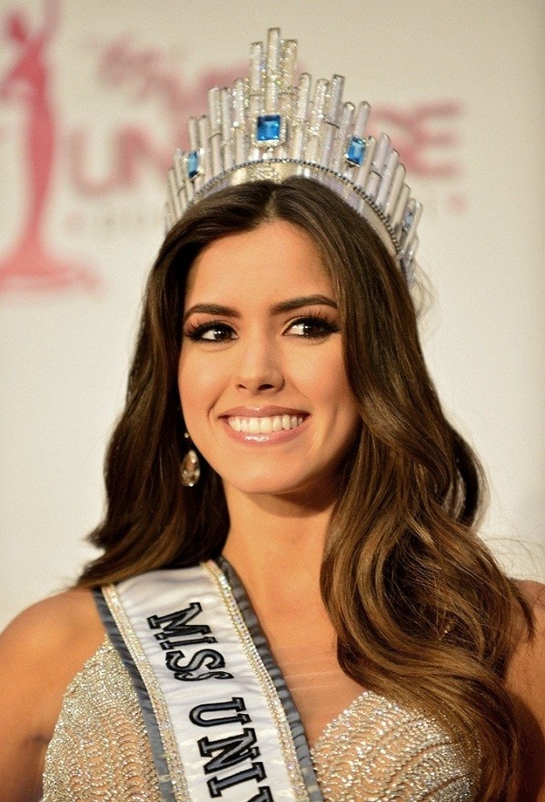 Paulina Vega vượt qua 87 thí sinh khác để giành vương miện cuộc thi Hoa hậu Hoàn vũ 2014. Paulina Vega cao 1,77m, số đo ba vòng 90-60-95. Cô là người đẹp Colombia thứ hai đăng quang Miss Universe, sau chiến thắng đầu tiên của Luz Marina Zuluaga năm 1958.