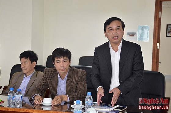Giám đốc Đài PT -TH Nghệ An Nguyễn Như Khôi phát biểu tại chuyến thăm của Bí thư Tỉnh ủy. Ảnh Thành Duy.