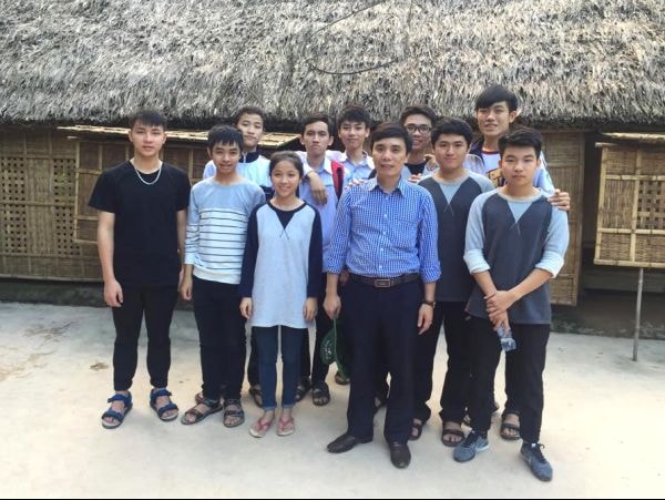 Đội tuyển Vật Lý tham dự Kỳ thi học sinh giỏi quốc gia năm 2017