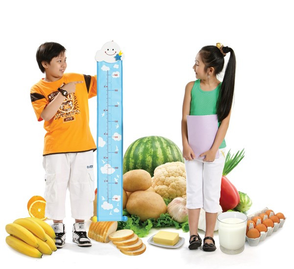 Chế độ dinh dưỡng tác động lớn đến sự phát triển chiều cao của trẻ. Ảnh: SKĐS.