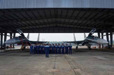 Tiêm kích su-30MK2 Việt Nam.