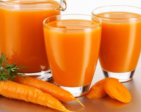 Không nên uống quá 0,5 lít nước ép cà rốt mỗi ngày