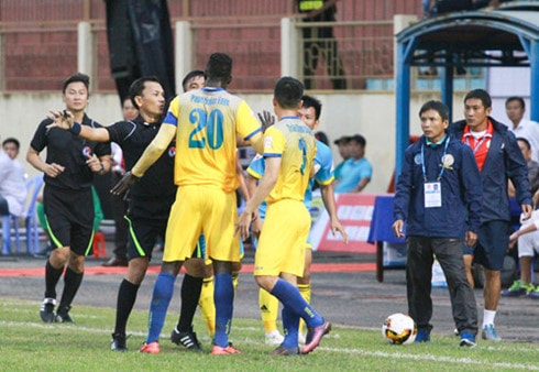 doi truong flc thanh hoa pape omar duoc vff giam an hinh 1