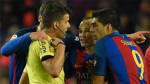 nhan-hai-the-do-barca-van-vao-chung-ket-cup-nha-vua-2