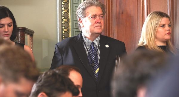 Steve Bannon đứng đằng sau các quyết sách quan trọng của Tổng thống Trump.Ảnh: Getty 