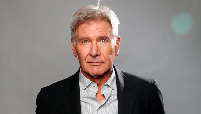 Một trong những sở thích của diễn viên Harrison Ford là lái máy bay.