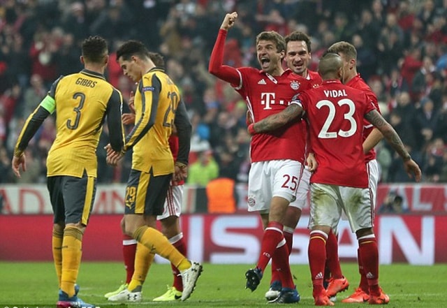 Thua tan nát trước Bayern Munich cánh cửa đi tiếp tại Champions League dường như đã đóng lại với Arsenal. Ảnh: Internet