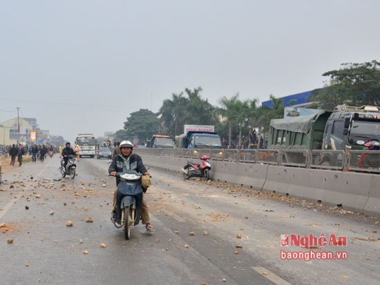 Dấu vết để lại sau khi đoàn khiếu kiện của Nguyễn Đình Thục gây ra