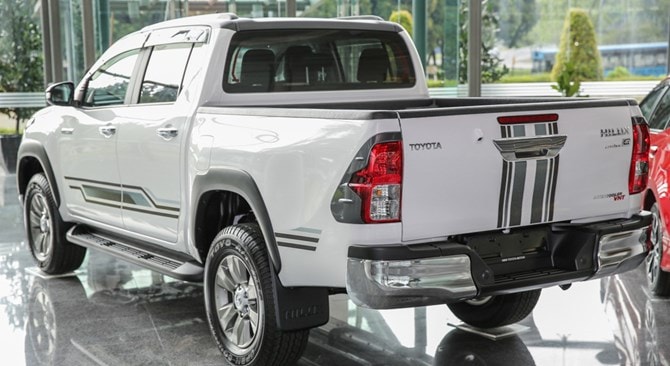 Toyota Hilux 2.4G Limited Edition sử dụng động cơ 2GD-FTV dung tích 2.4 lít