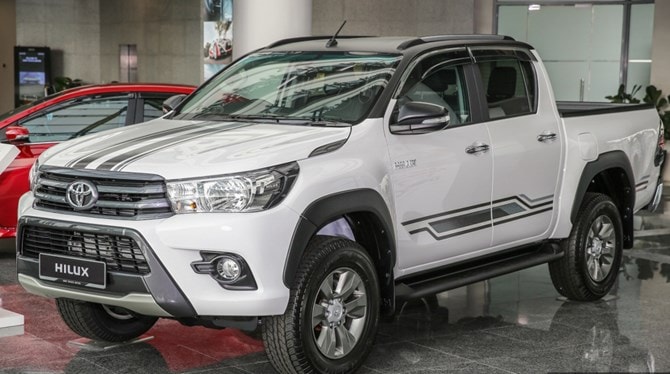 Phiên bản Toyota Hilux 2.4G Limited Edition, có giá bán 28.260 USD