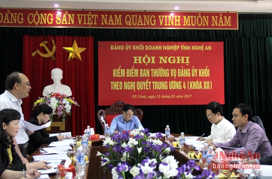 Toàn cảnh hội nghị.