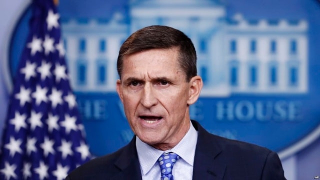 Cố vấn an ninh quốc gia Hoa Kỳ Michael Flynn đã từ chức sau khi có nhiều bản tin cho biết ông đã lừa dối các quan chức chính quyền của Tổng thống Donald Trump, bao gồm Phó Tổng thống Mike Pence, về những liên lạc của ông với Nga.