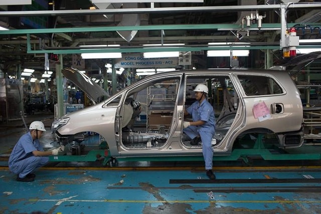 Phía Honda Việt Nam cam kết sẽ duy trì sản xuất trong nước, tập trung vào dòng xe có lợi thế về sản lượng song song với nhập khẩu để đáp ứng nhu cầu khách hàng.