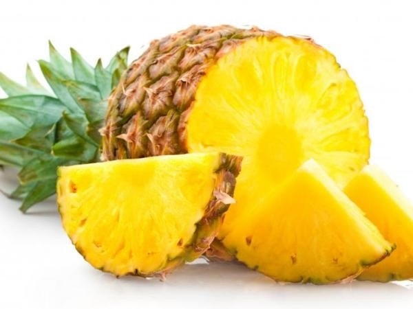 Dứa giàu chất dinh dưỡng nên rất tốt cho những người thiếu máu hoặc đang cần phục hồi sức khỏe.