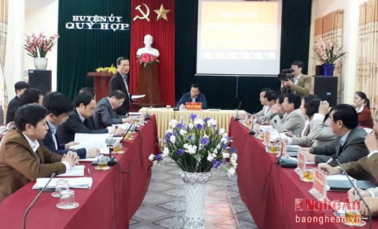 Toàn cảnh hội nghị.