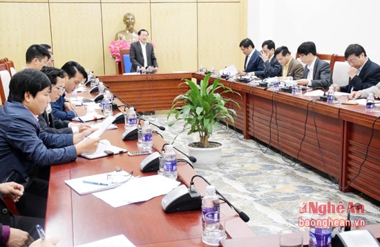 Các thành viên dự buổi họp. Ảnh: Xuân Hoàng