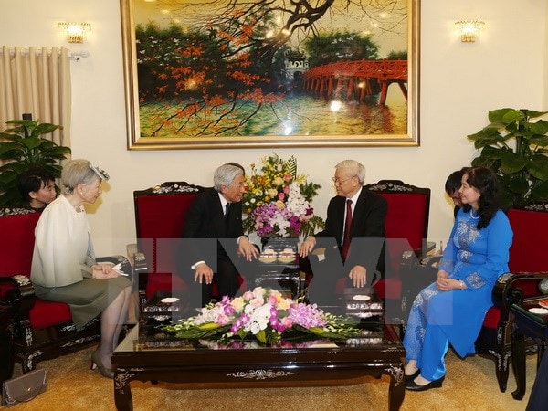 Tổng Bí thư Nguyễn Phú Trọng và Phu nhân chủ trì Tiệc trà chào mừng Nhà vua Nhật Bản Akihito và Hoàng hậu Michiko thăm cấp Nhà nước Việt Nam.