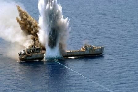 Và khi không được trang bị thiết bị chống ngầm, những chiếc tàu chiến mặt nước sẽ có kết quả thảm thương như thế này. Nguồn ảnh: descy