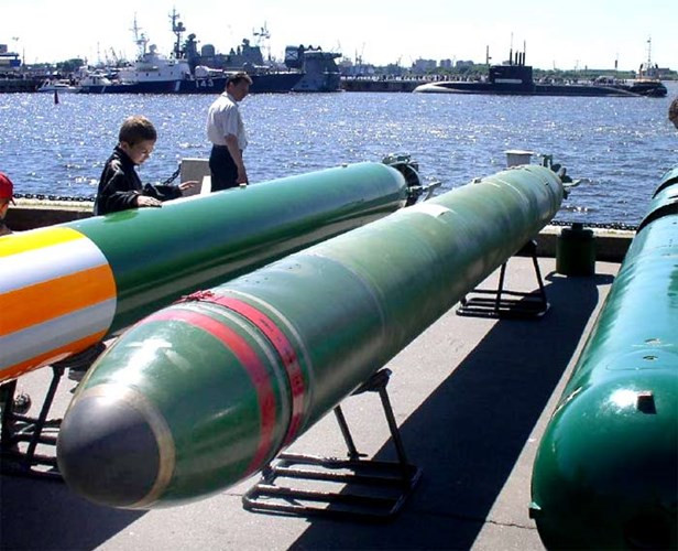 Ngư lôi chống tàu mặt nước 53-65 đang được trang bị cho tàu ngầm Kilo 636 mà Việt Nam mới mua. Nguồn ảnh: MilitaryRussia