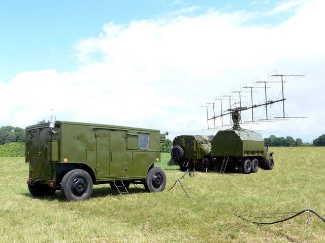 Theo đó, radar P-18M là một biến thể hiện đại hóa do công ty này phát triển trên cơ sở đài radar P-18 của Liên Xô/Nga. Đài radar P-18M được sử dụng để phát hiện, tìm kiếm mục tiêu và xác định cự ly phương vị mục tiêu.