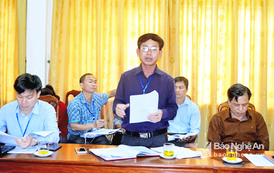Phó Chủ tịch HĐND huyện Tương Dương, ông Vi Tân Hợi khẳng định báo cáo giám sát của HDND huyện được nắm bắt từ thực tế cơ sở, đã được thảo luận với UBND huyện trước khi phát hành. Ảnh: P.V