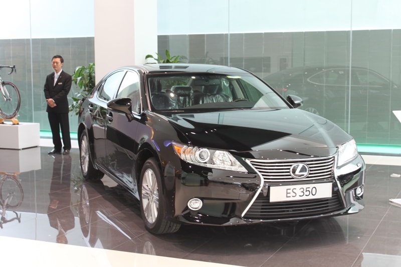 Toyota Lexus đang bị 
