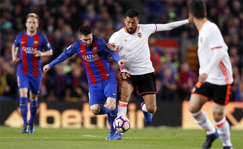 messi-lap-cu-dup-barca-thang-dam-valencia