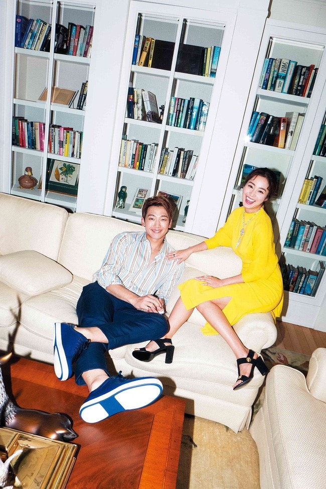 Vo chong Bi Rain, Kim Tae Hee ngot ngao tren tap chi hinh anh 3