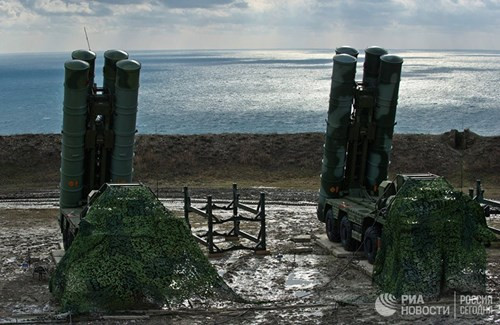 Cuộc tập trận quy mô lớn của Nga ở bán đảo Crimea có sự tham gia của 2.500 lính không vận và khoảng 600 thiết bị của Hạm đội Biển Đen và Lực lượng hàng không vũ trụ.