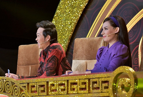 Hoài Linh và Phi Nhung trên ghế giám khảo của 