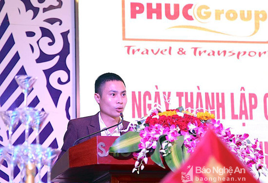 1.Ths Nguyễn Hữu Bắc - Chủ tịch Du lịch PhucGroup_ Doanh nhân 8X đầu tiên và duy nhất đến nay nhận bằng khen 10 năm liên tục ( 2006-2016 ) với đóng góp cho Du lịch Việt Nam