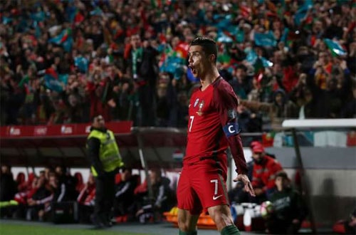 Ronaldo tiếp tục có đóng góp cho tuyển Bồ Đào Nha. Ảnh: Reuters.