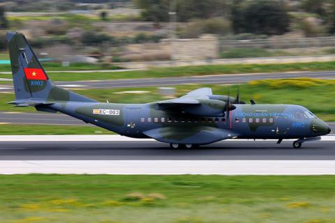 Máy bay C-295M của Không quân Việt Nam.