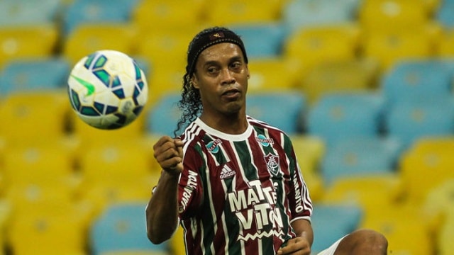 Ronaldinho khi còn chơi cho đội Atletico Mineiro. Ảnh: Getty Imges