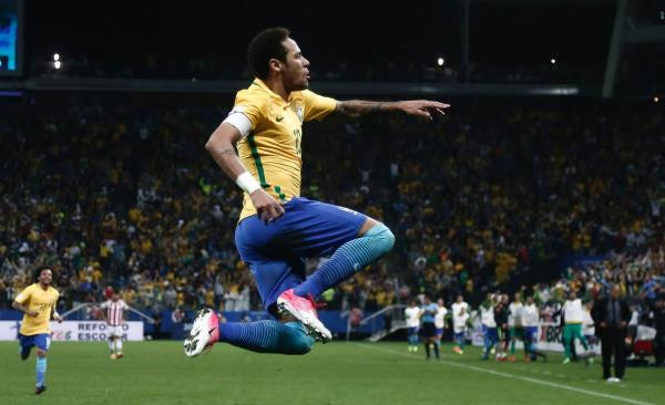 Neymar đã chinh phục trái tim của nhiều CĐV