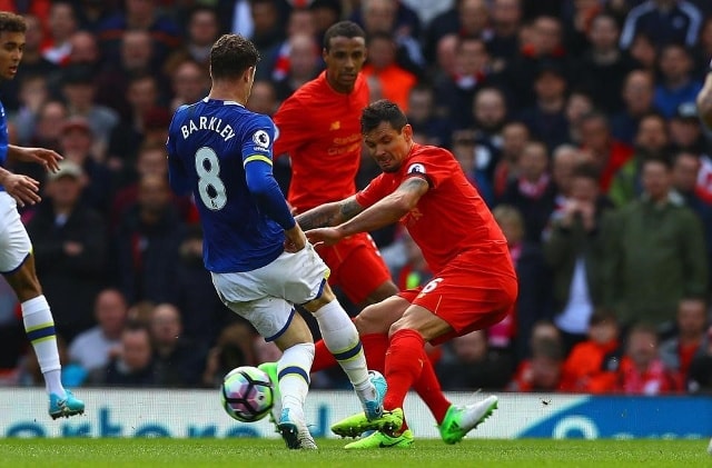 Derby vùng Merseyside luôn diễn ra kịch tính, quyết liệt