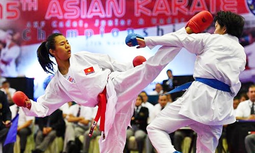 nguyen-thi-ngoan-gianh-hc-dong-giai-karate1-premier-league