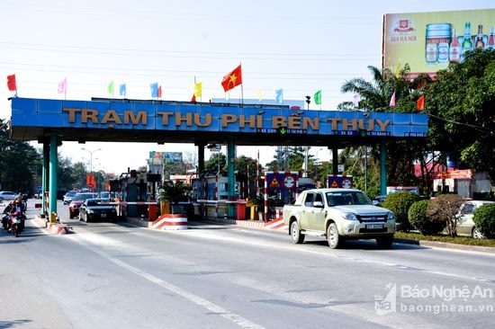 Trạm thu phí cầu Bến Thủy