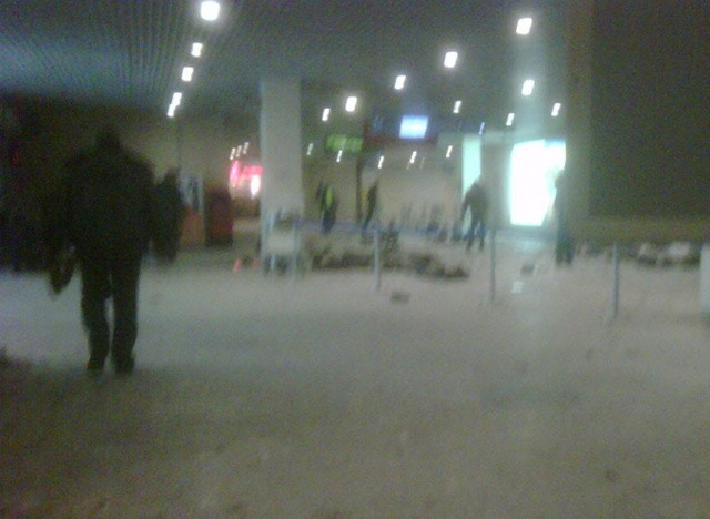 Vào tháng 2/2011, một kẻ đánh bom liều chết đã cho phát nổ bom tại sân bay Domodedovo ở Moskva. Vụ nổ làm 37 người chết, bao gồm công dân của 13 nước. 