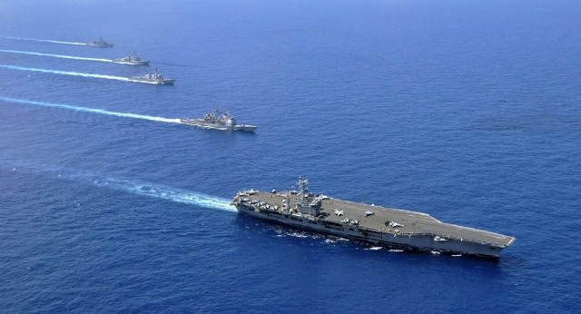Mỹ điều tàu sân bay đến gần bán đảo Triều Tiên.