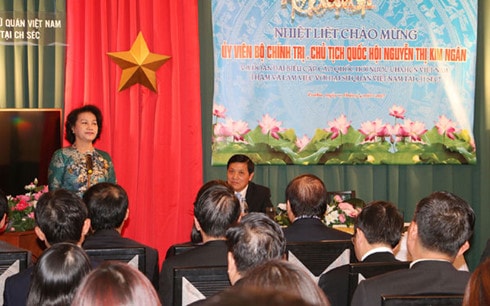 chu tich quoc hoi bat dau chuyen tham chinh thuc cong hoa sec hinh 3