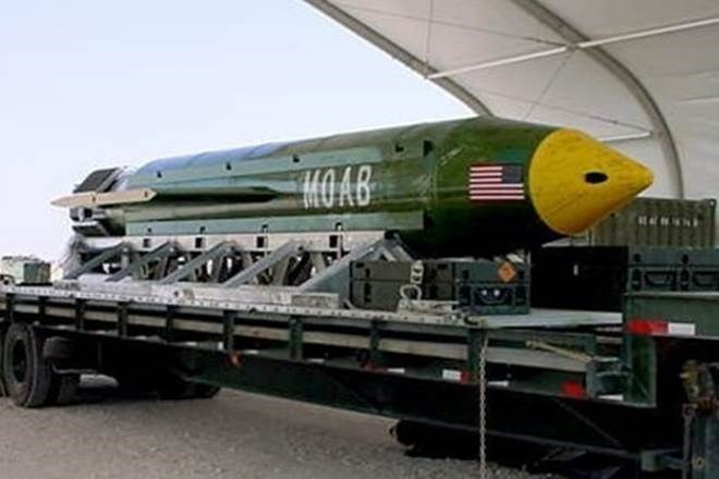 Hôm qua (13/4), Không quân Mỹ đã thả xuống Afghanistan siêu bom GBU-43/B. Đây là quả bom này còn được mệnh danh là 