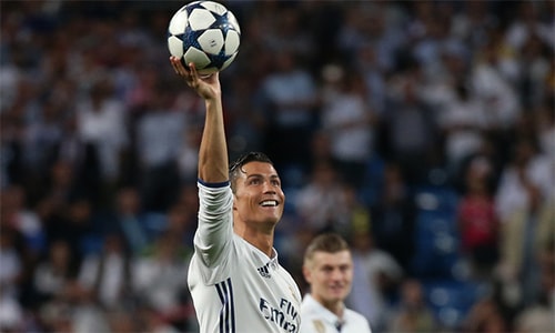 ronaldo-chinh-phuc-them-mot-ky-luc-o-champions-league