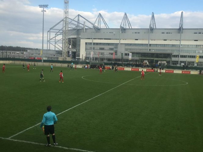 ​U-20 VN thua U-23 Borussia Monchengladbach 0-1