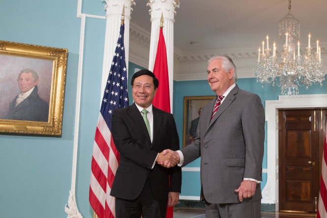 Tổng thống Donald Trump mời Thủ tướng Nguyễn Xuân Phúc thăm Hoa Kỳ 