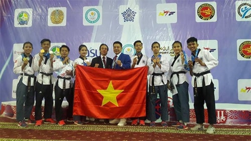 viet-nam-gianh-hai-hc-vang-giai-taekwondo-tre-chau-a